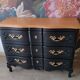 Commode arbalète galbée de style Louis XV