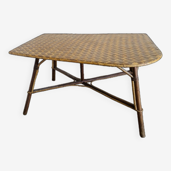 Large free-form rattan table