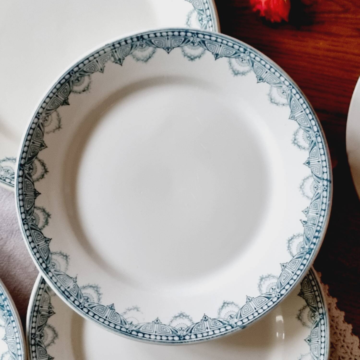 6 Clairfontaine Recamier iron earth flat plates