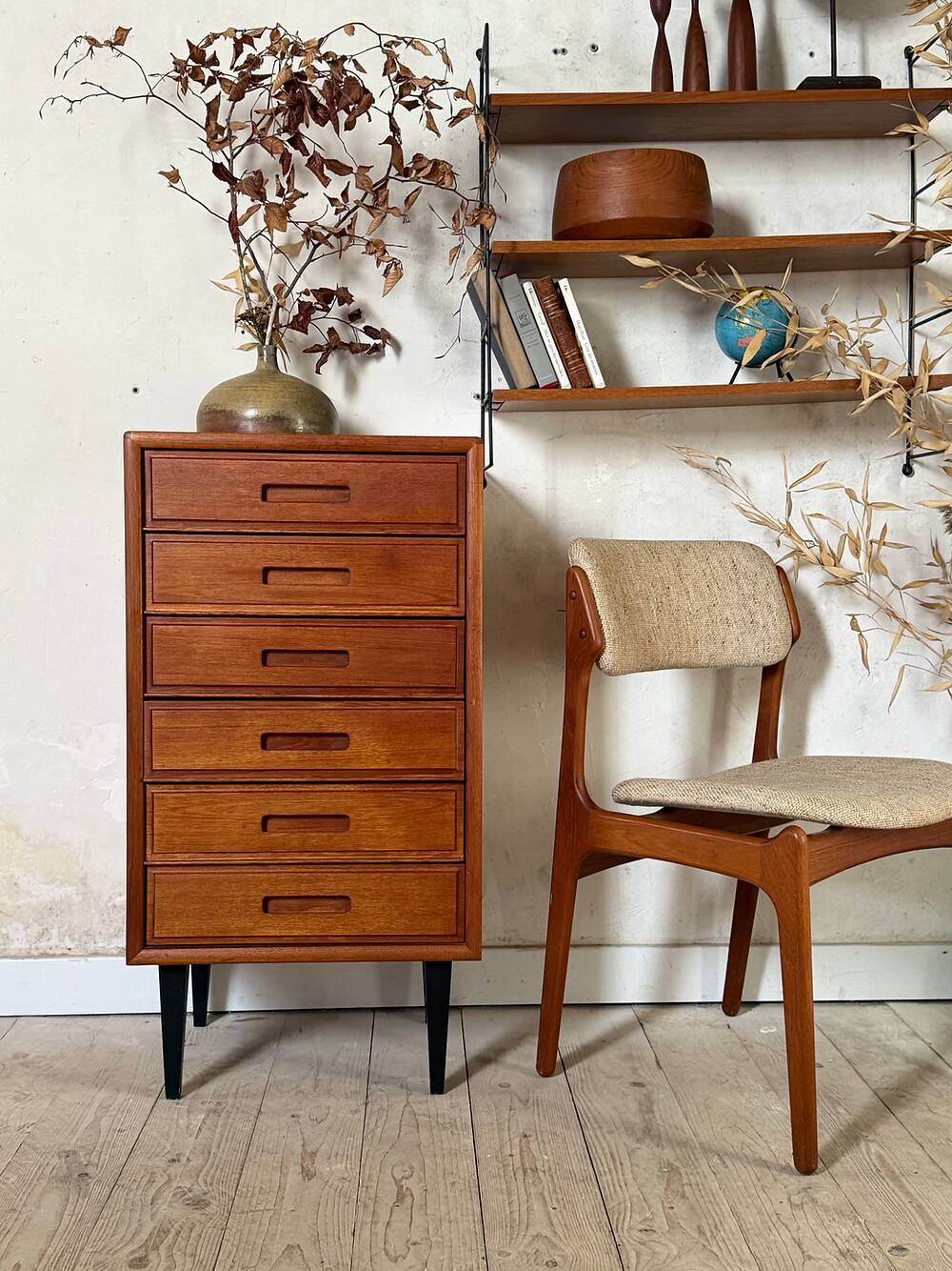 Commode scandinave vintage en teck