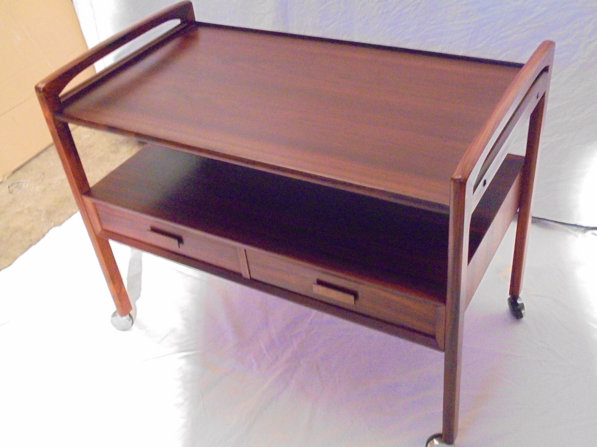 Danish rosewood dessert table edited by Arrebo Mobler