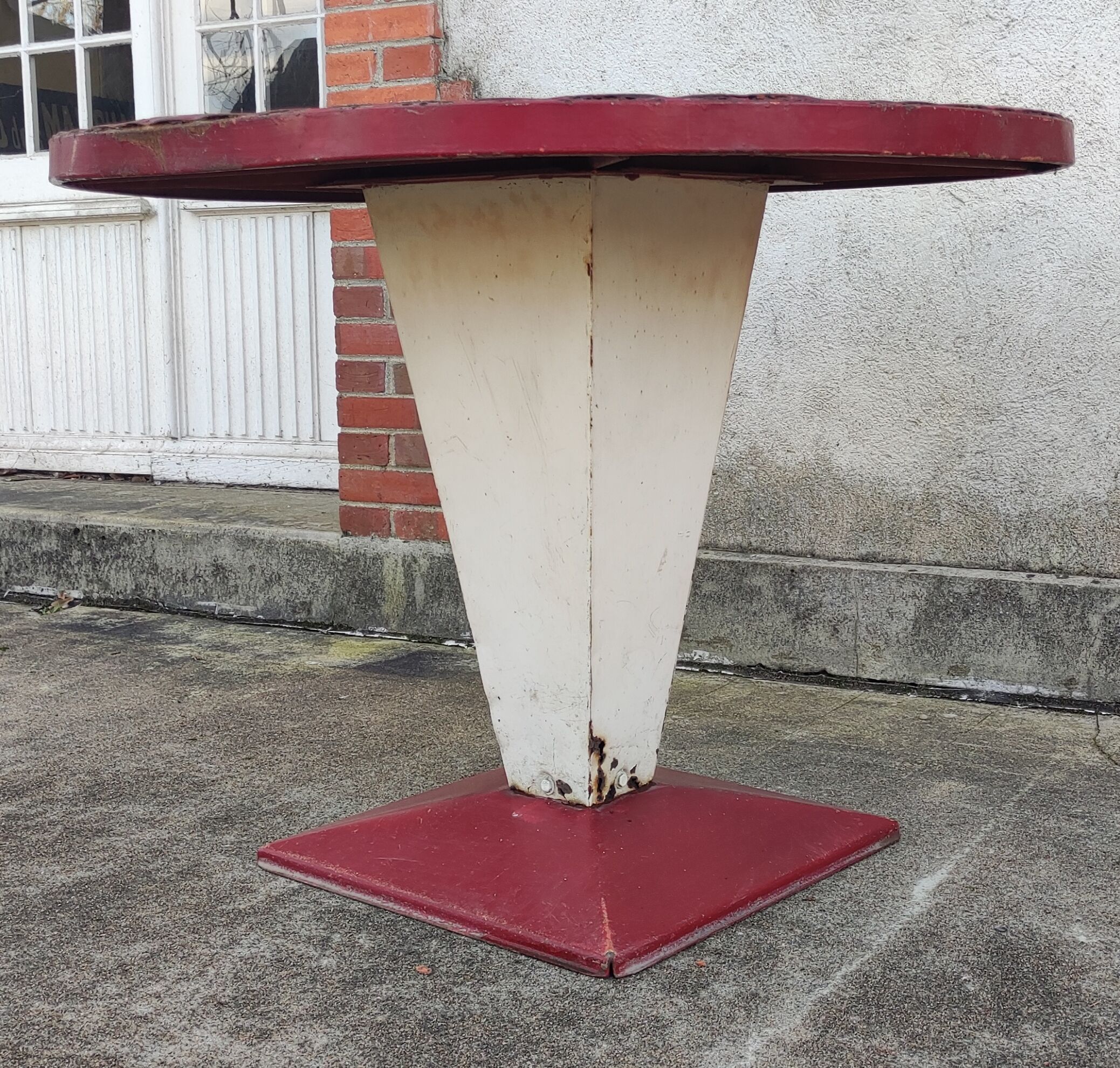 Vintage metal table Tolix