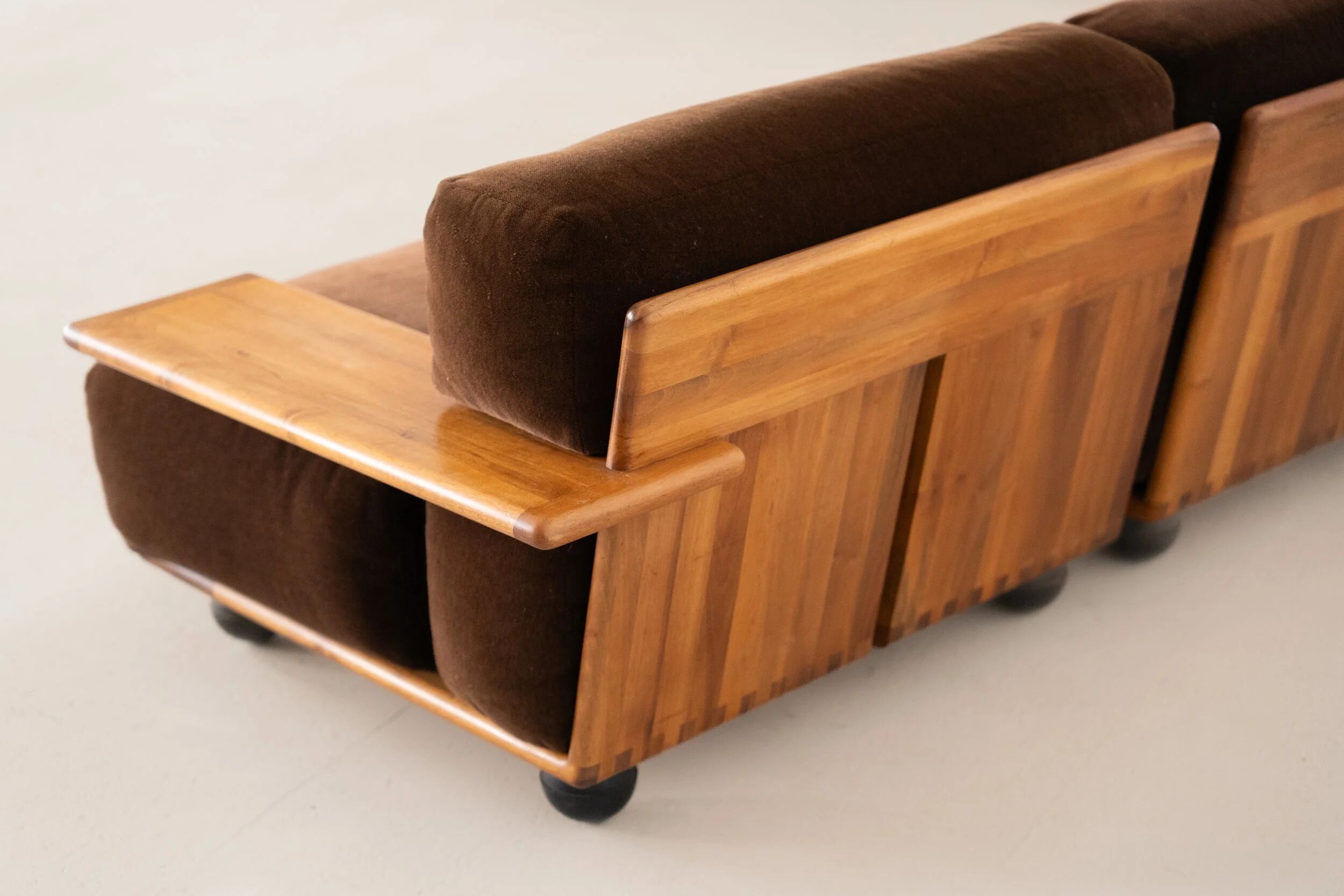 Pianura by Mario Bellini for Cassina