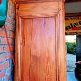 Armoire ancienne mi-XIXème siècle en pitchpin