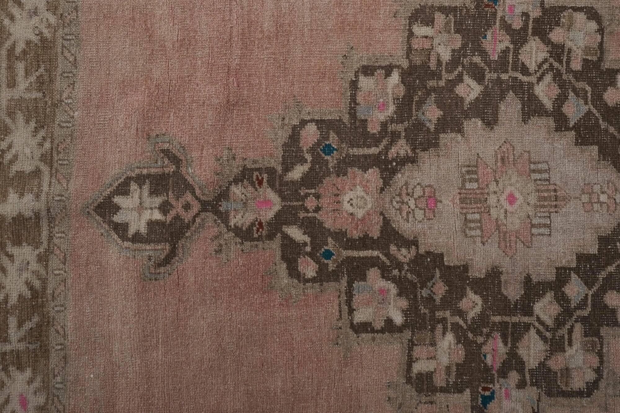 Vintage Turkish hallway rug 91x667 cm