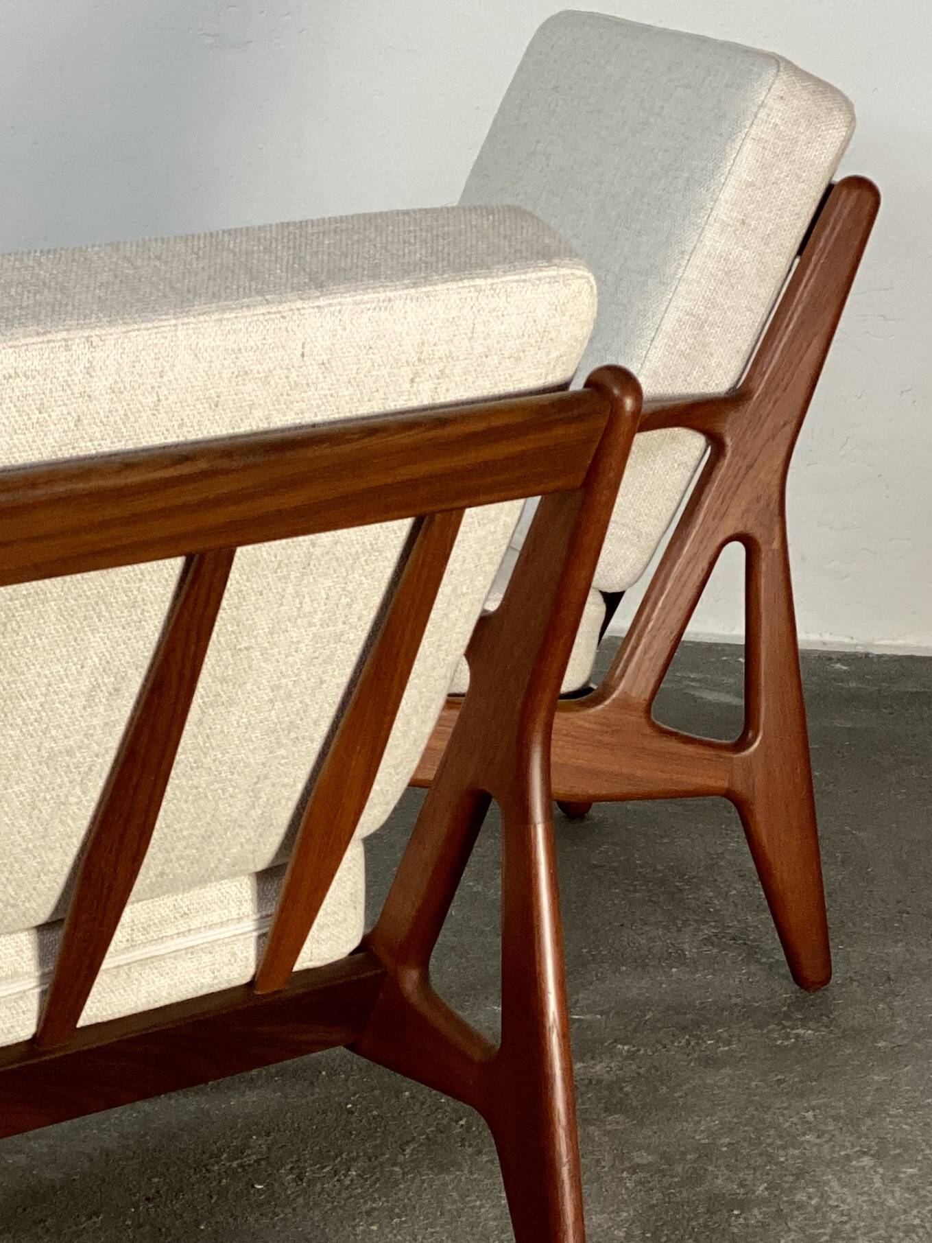 Paire de fauteuils scandinaves,  Arne Vodder – Modèle n°6 – Teck – Danemark