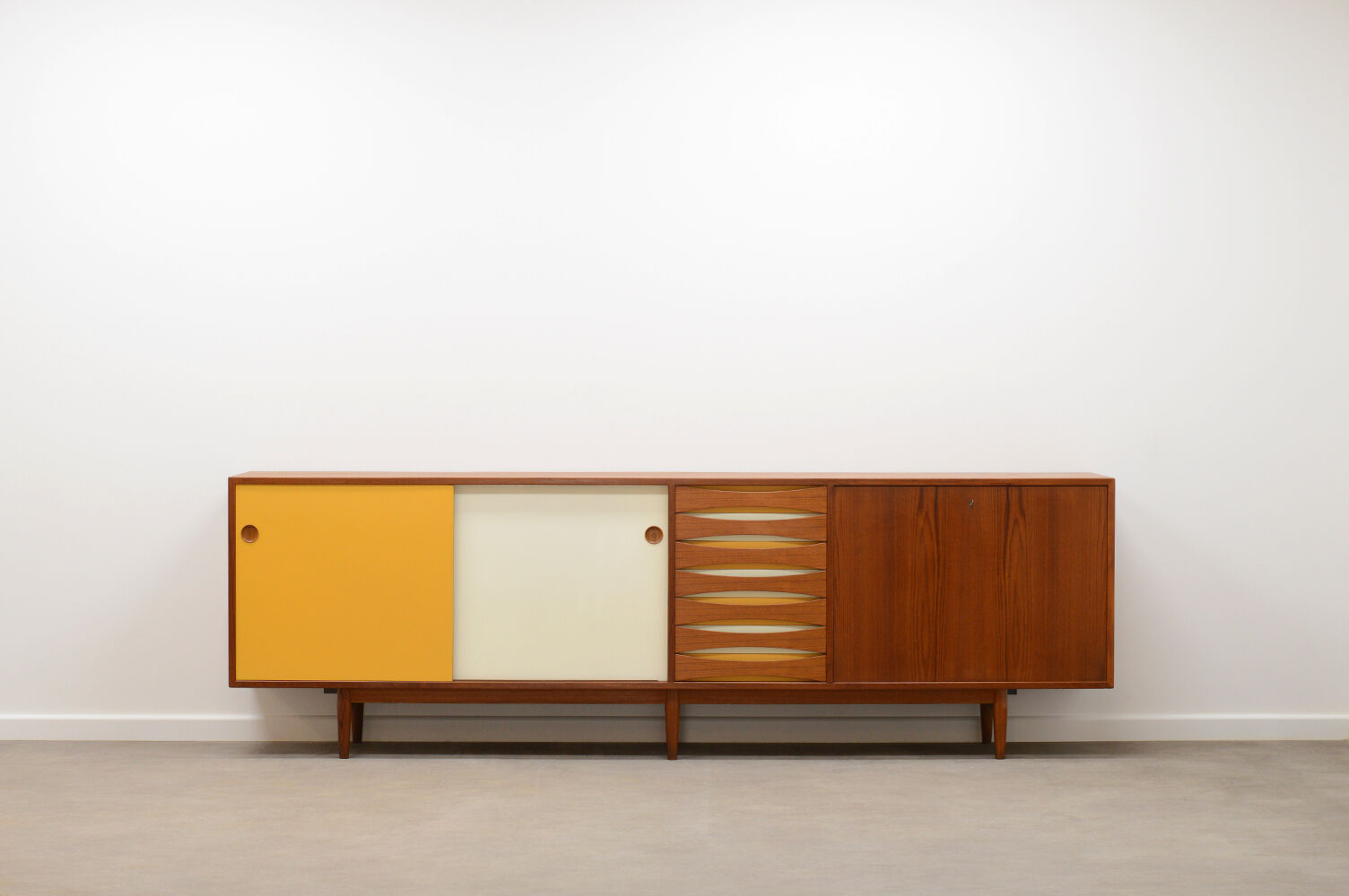 Enfilade 29A par Arne Vodder pour Sibast, Danemark 50
