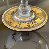 Glass cup decorated with golden vine decoration