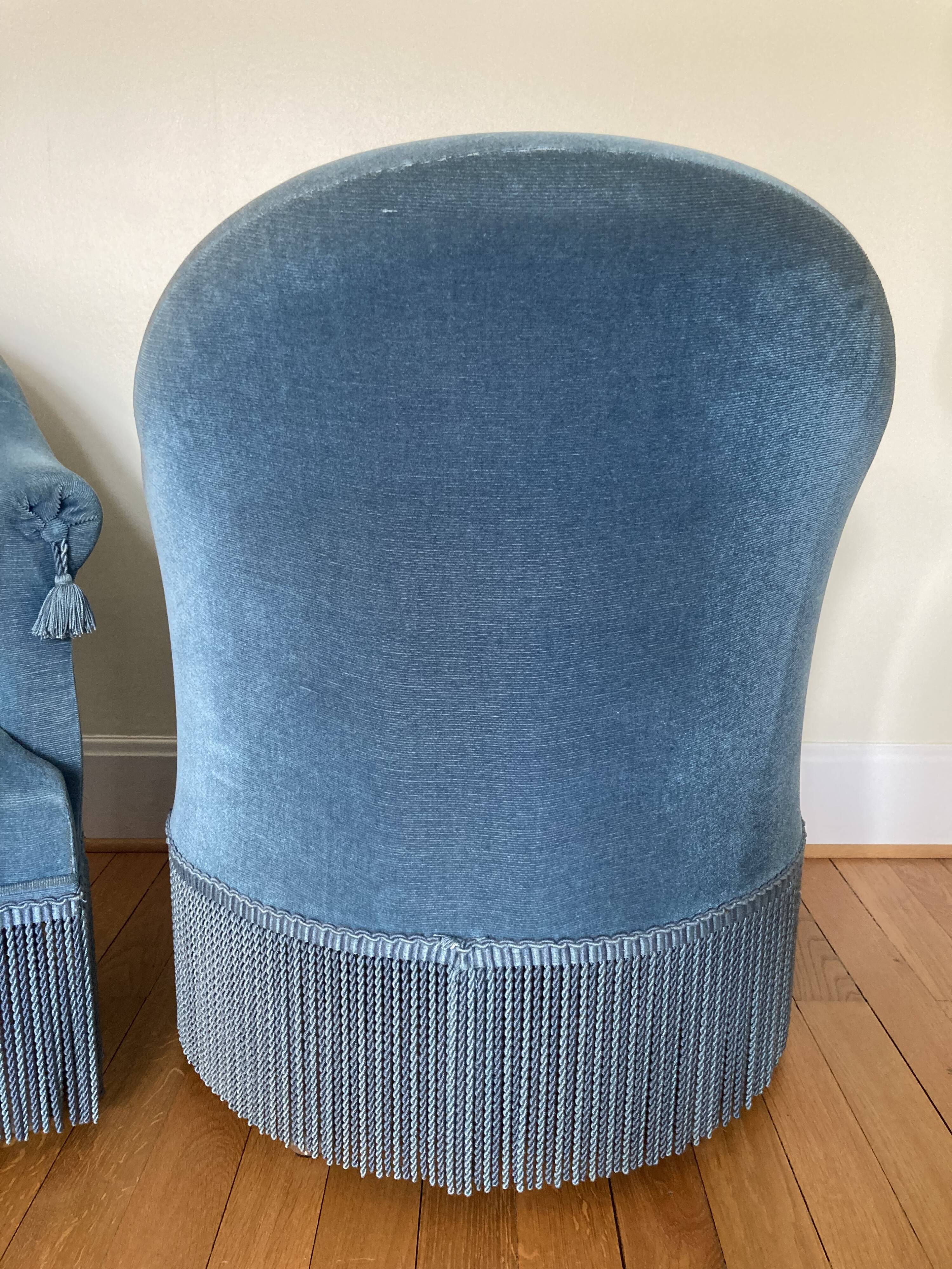 Pair of blue velvet toad armchairs from the 60s