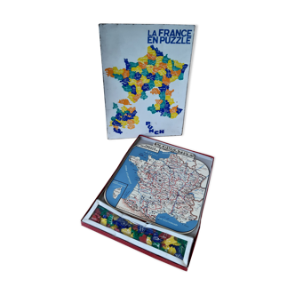 Old puzzle game of the French departments, vintage 60s