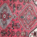Superb Authentic Turkish Carpet – Hand-Knotted – 1960s – 142 x 93 cm