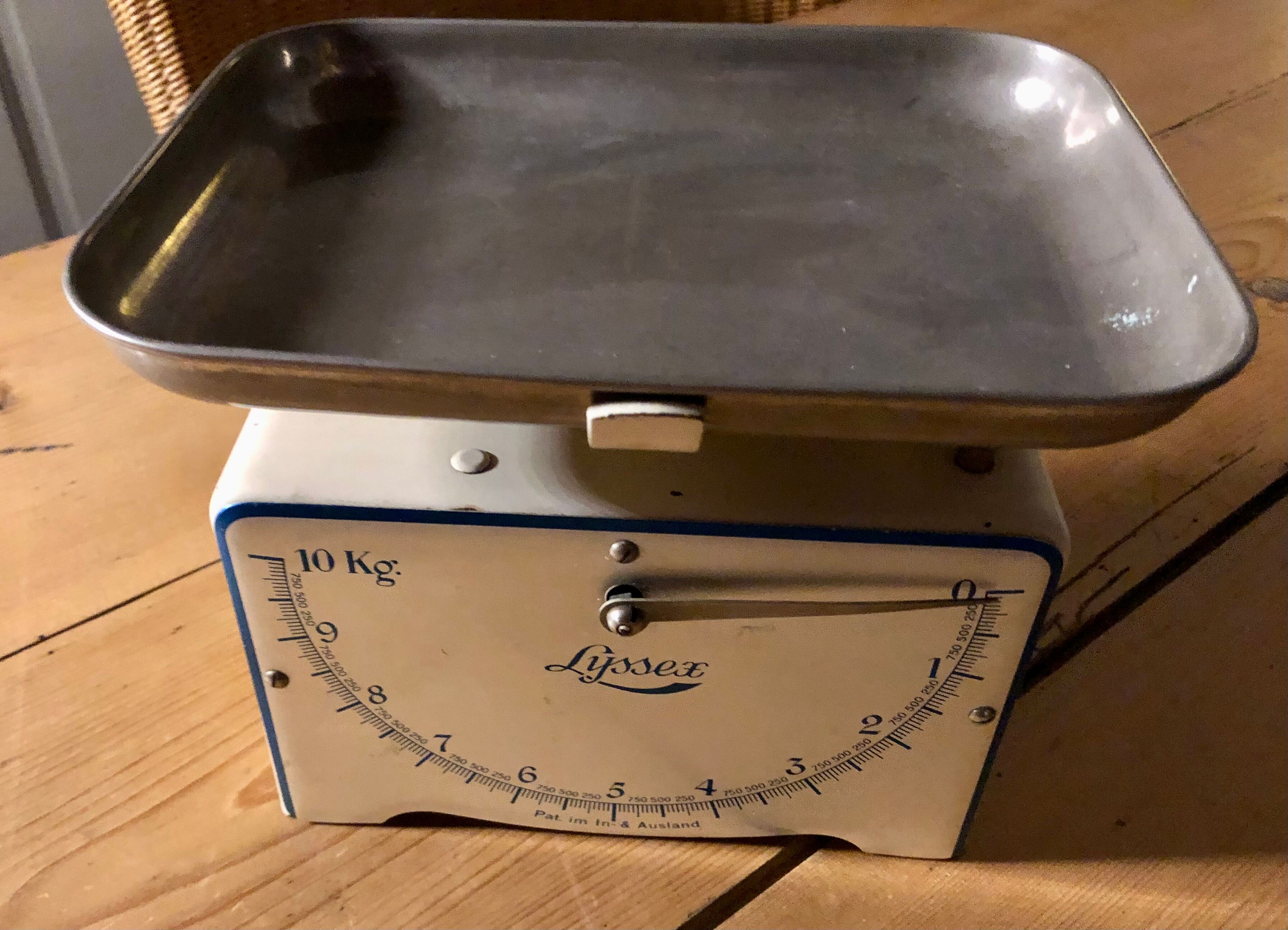 Libra Lyssex year 60