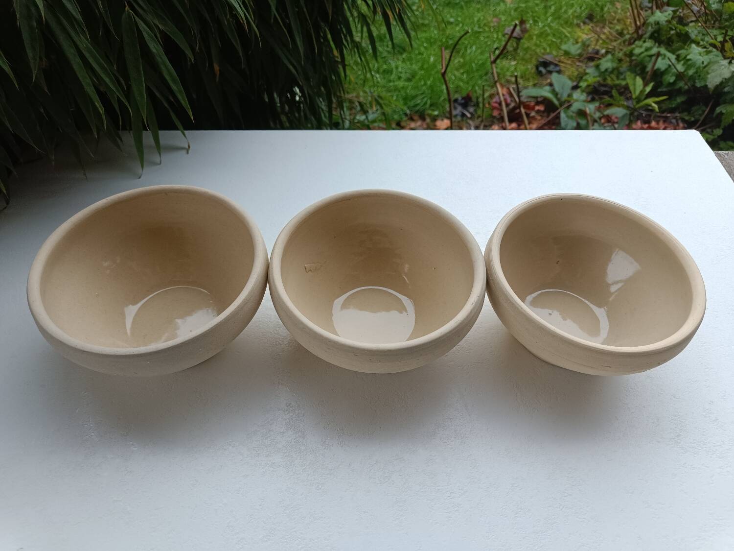 Set of Digoin salad bowls