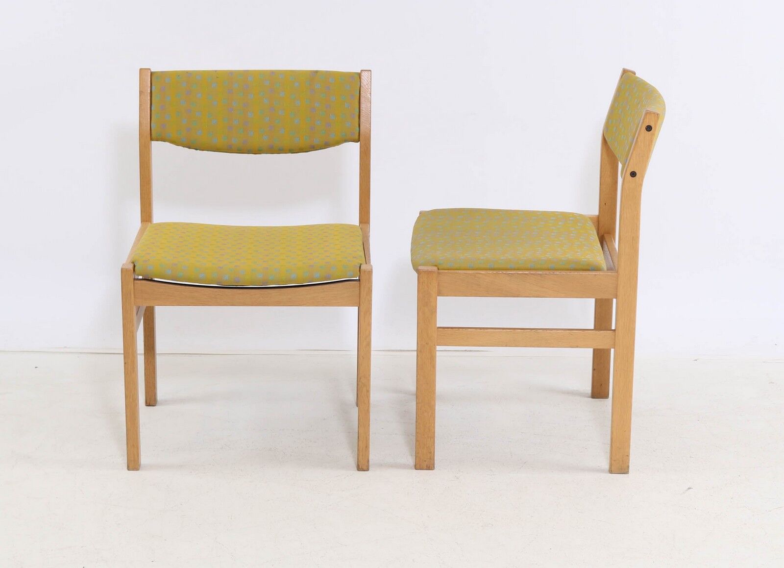 8 Dining chairs Erick Worts
