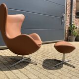 Fritz Hansen Egg Chair in Cognac leather + Ottoman!