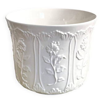 Ceramic cache-pot with slip decoration