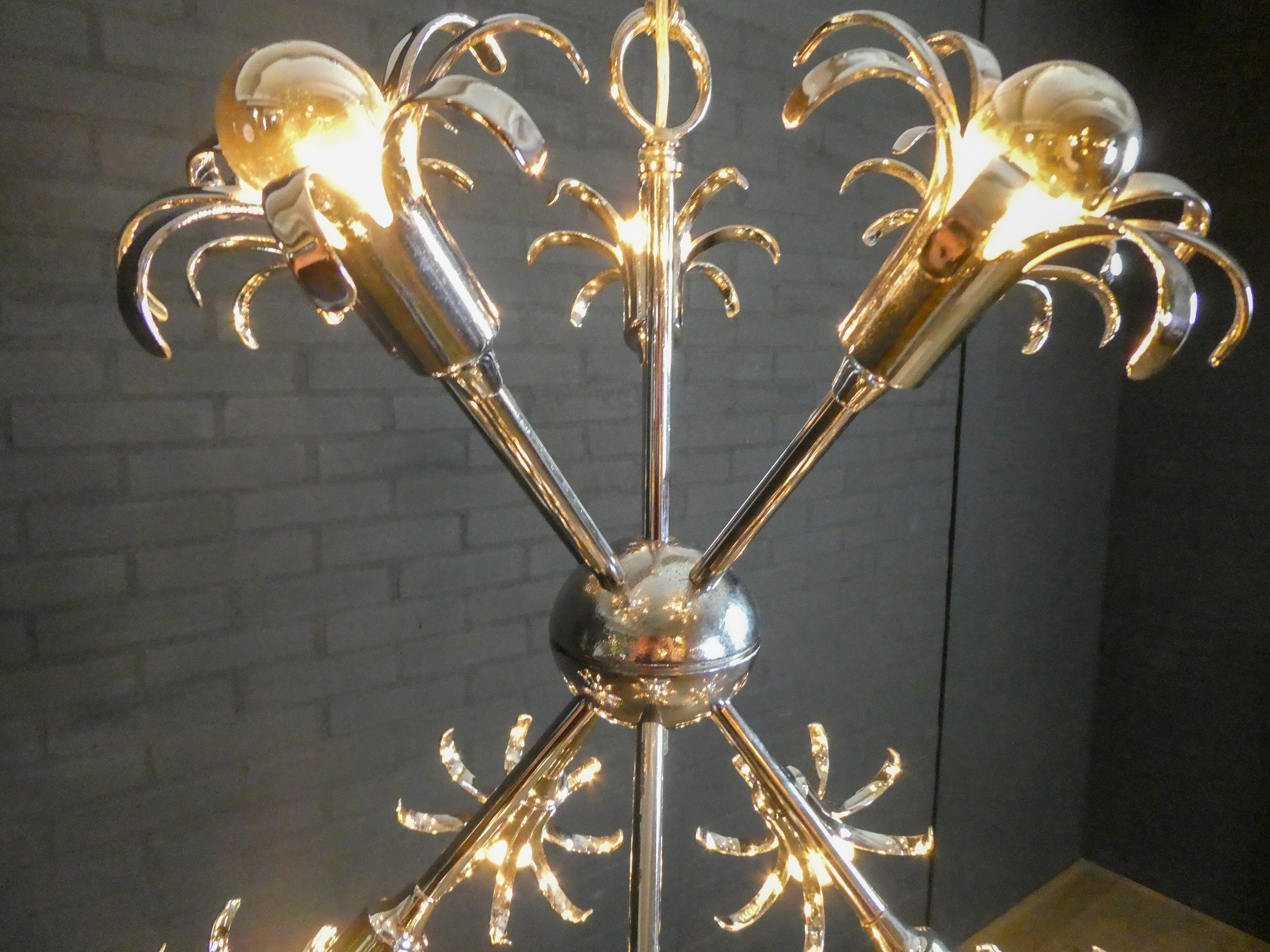 Modern hanging lamp 'Sputnik flowers'