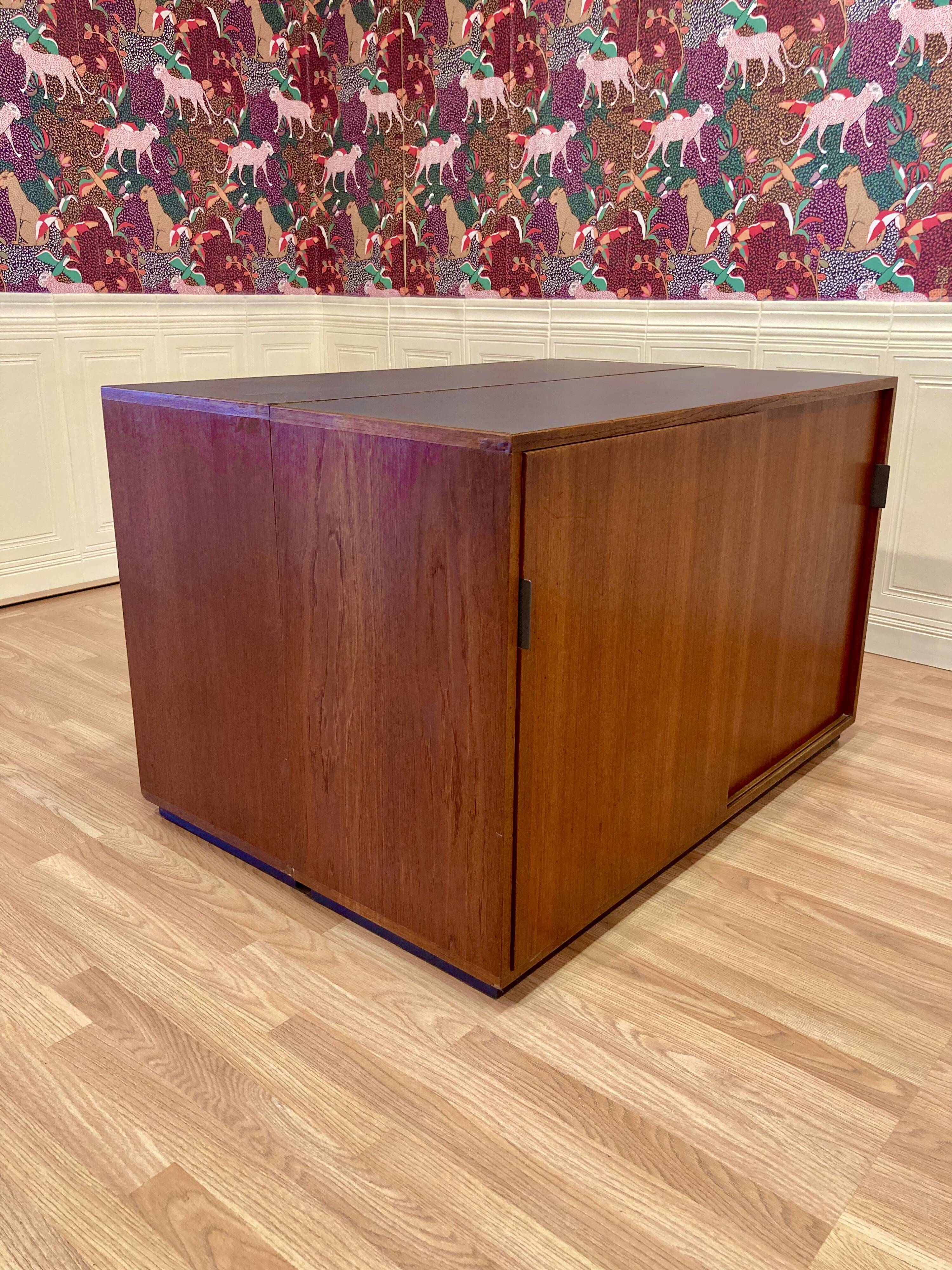 Modular design workshop furniture from the 1960s.