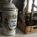 Porcelain pharmacy pot