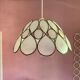 Suspension fleur en nacre et laiton vintage
