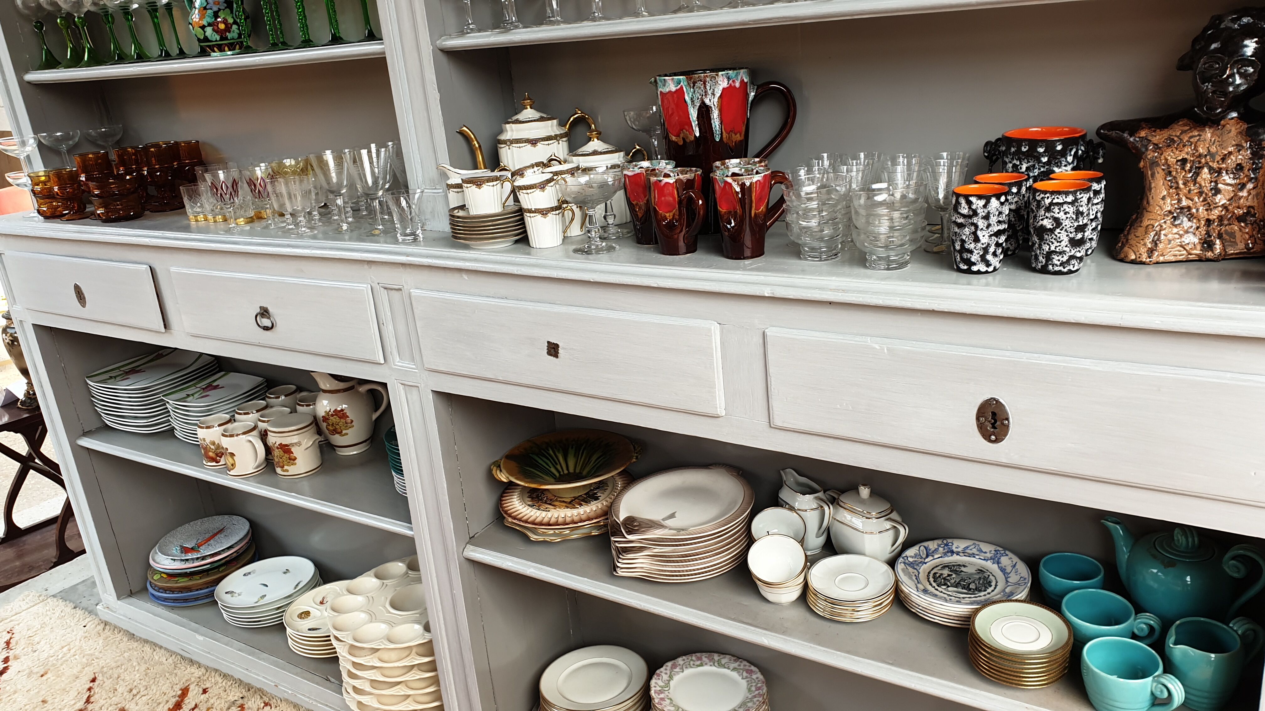 Great bibliotheque old grey patina