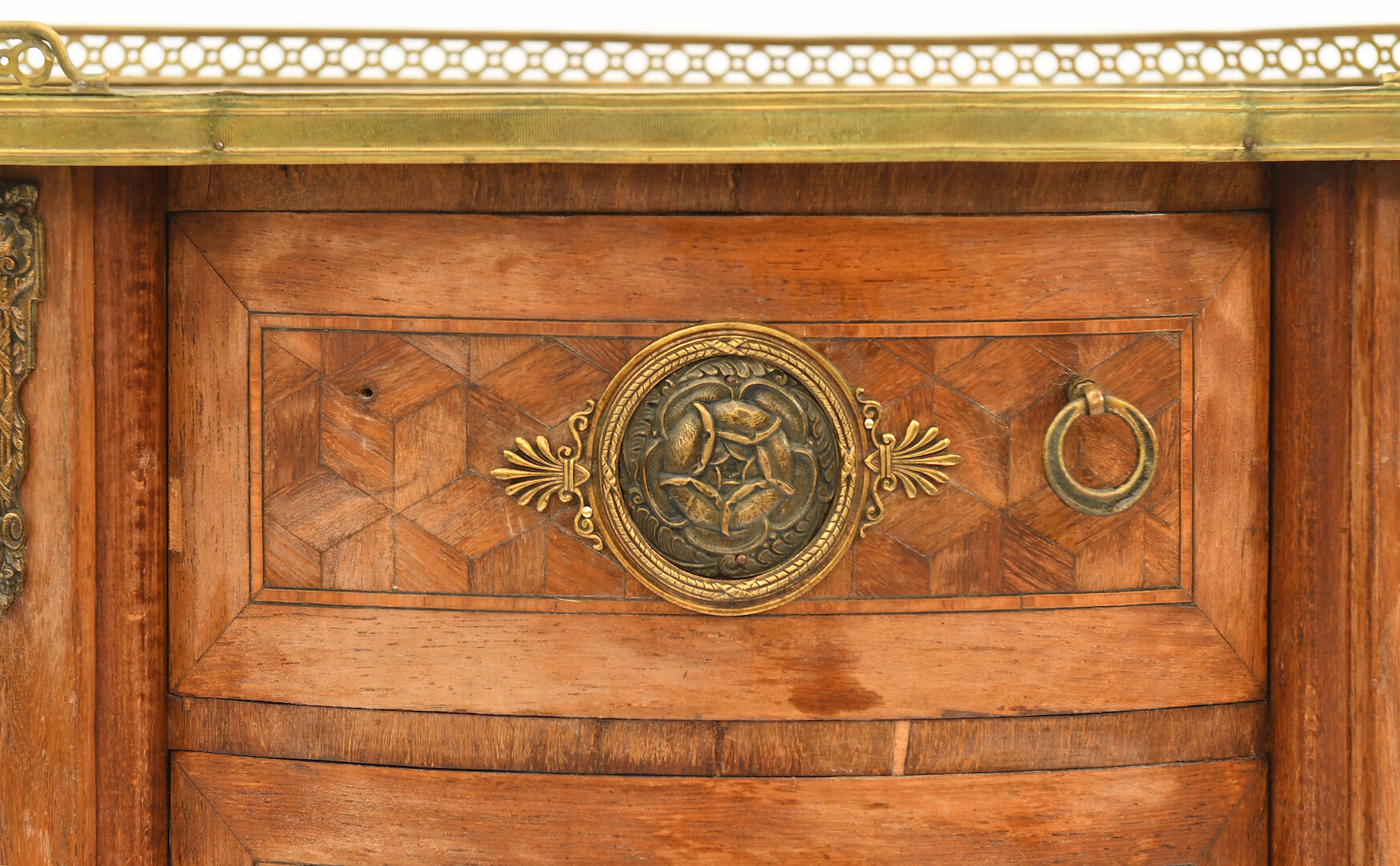 Transition style marquetry kidney chest of drawers
