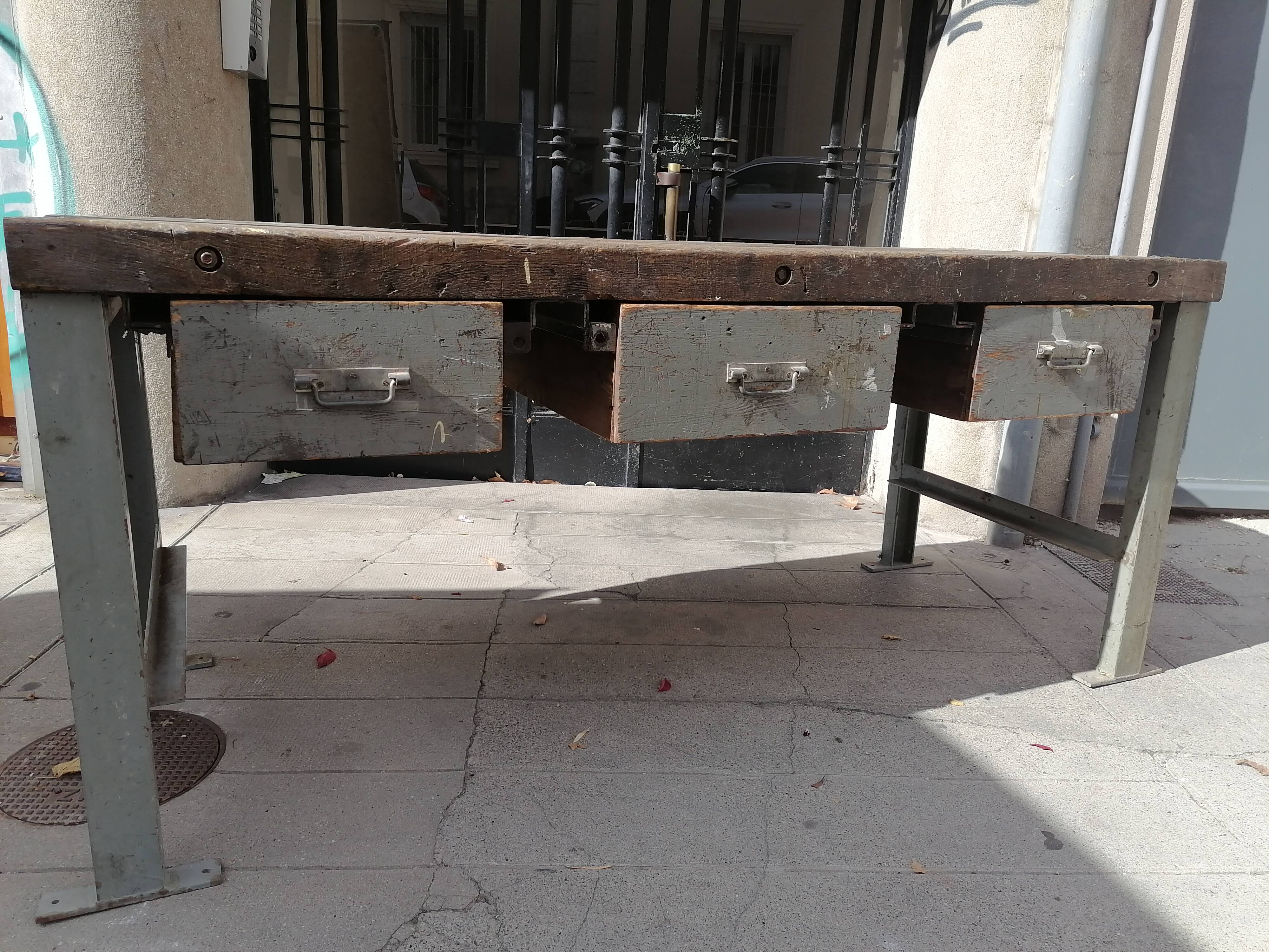 Industrial established. 60s