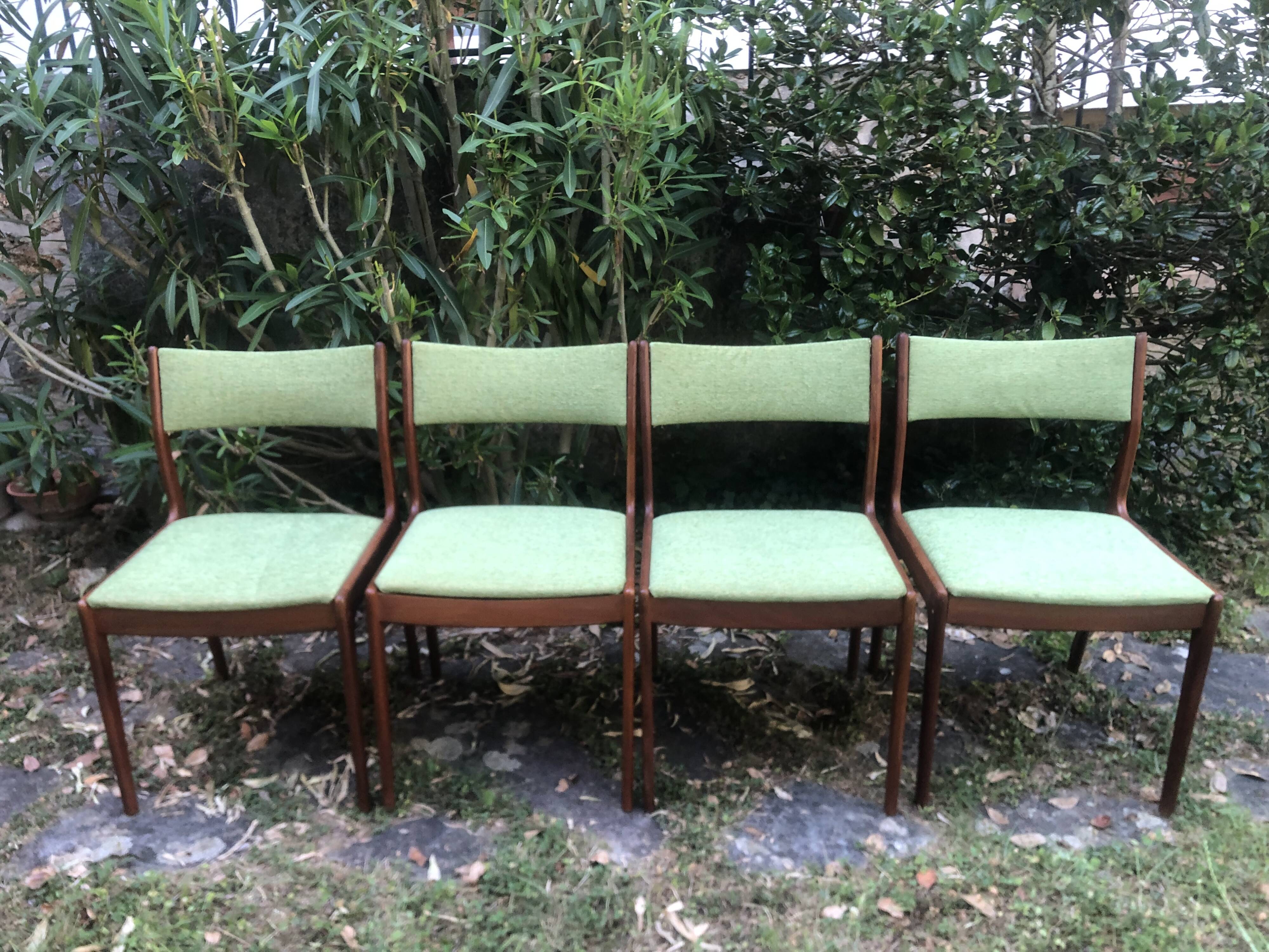 Danish Scandinavian teak chairs Uldum Möbelfabrik 60s