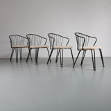1950s Set of elegant dining chairs