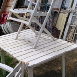 Folding wooden garden furniture