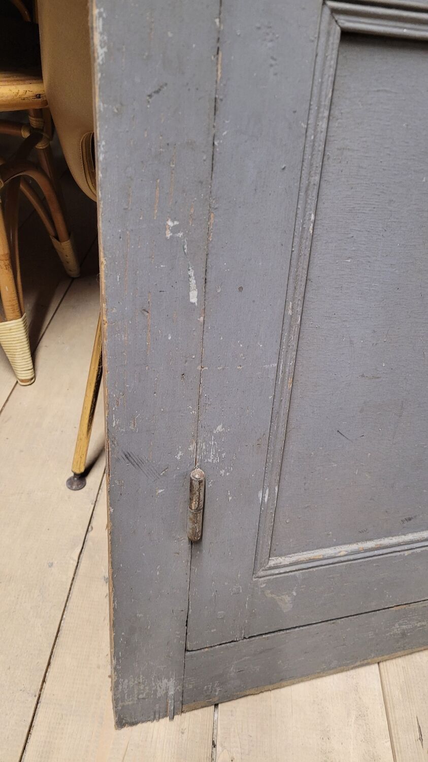 Double cupboard door front in old painted fir