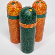 Set of three vintage Bakelite salt shakers, BEF British Made, 12.5 cm