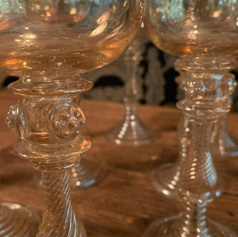 Suite of 12 Moselle wine glasses