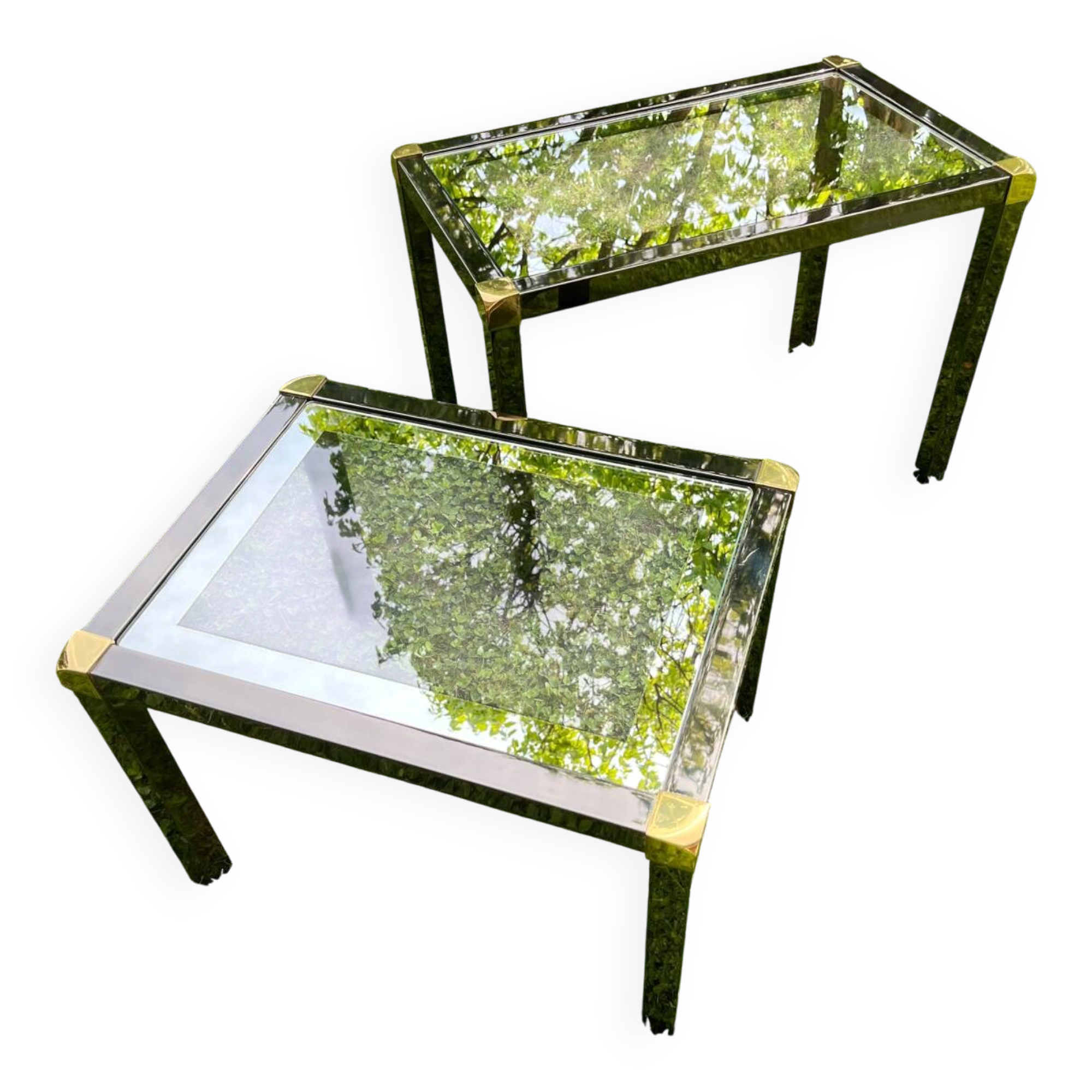MARA coffee tables
