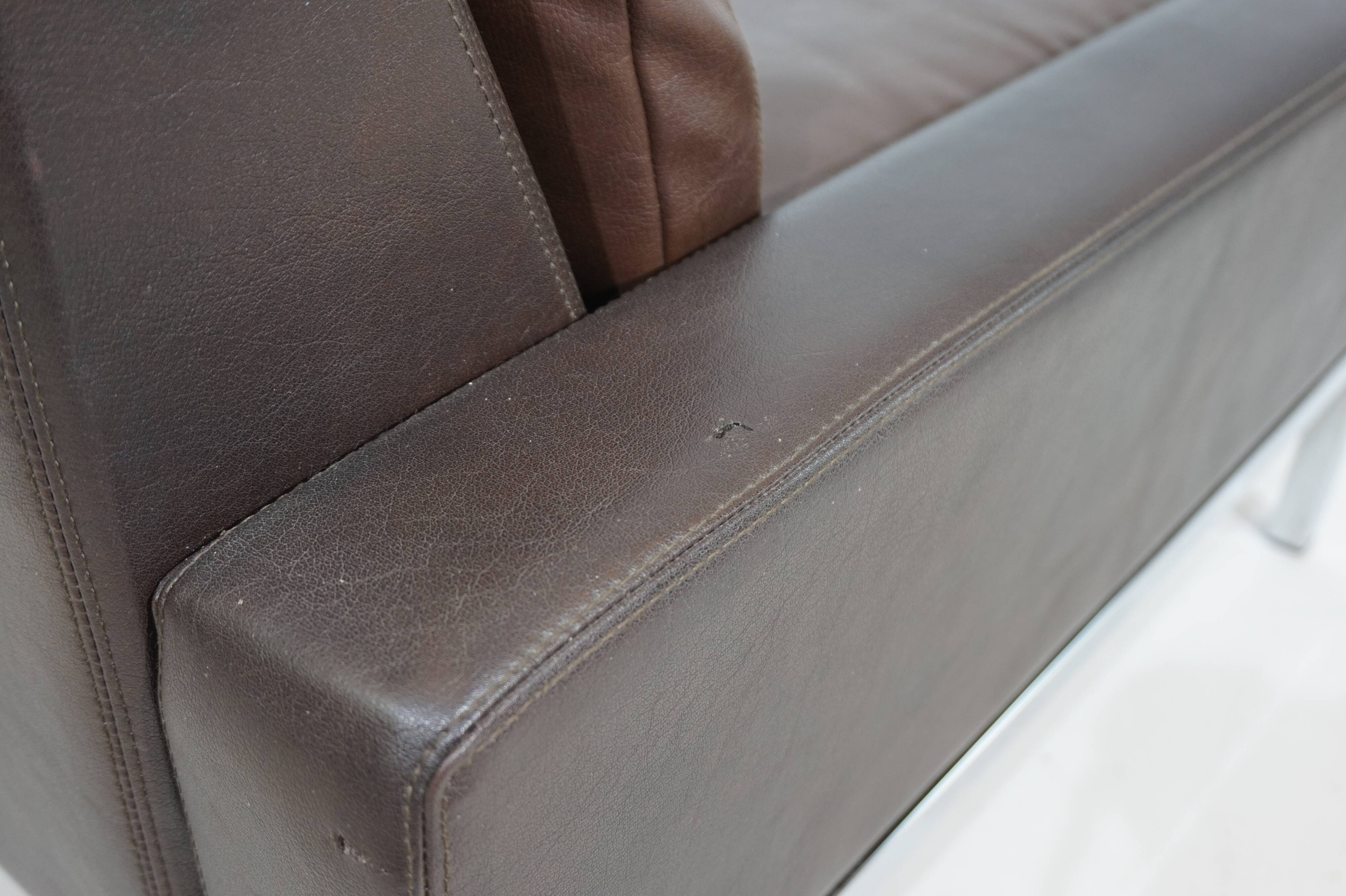 Wilkhahn Series 800 leather chair by Hans Peter Piel