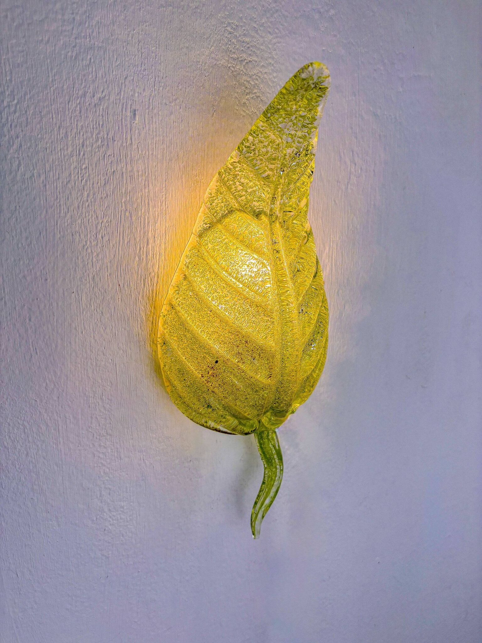 Barovier & Toso leaf-shaped wall sconce, green Murano glass, Italy, 1960s
