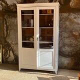 Chalk white glass bookcase