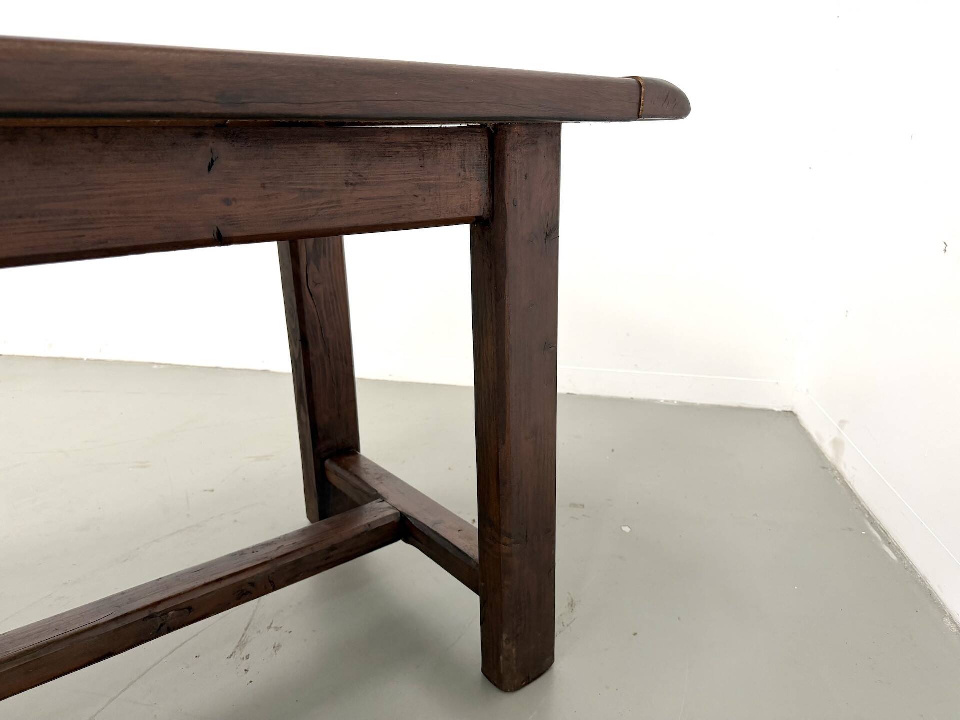 Farm table circa 1900 in solid oak and pine.