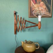 Lampe à ciseaux Le Klint vintage en chêne des années 1960