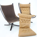 Sigurd Ressell Pair of Falcon Chairs Leather by Vatne Møbler Norway