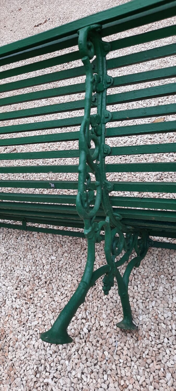 Garden bench with cast iron base