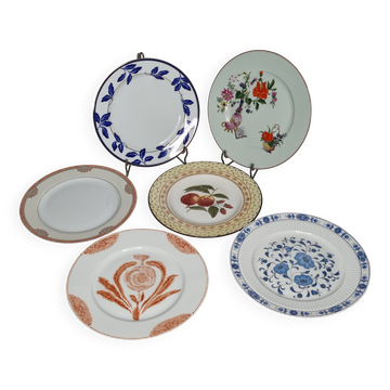 Ensemble de 6 assiettes en porcelaine, motifs floraux et fruitiers, 20 22 cm