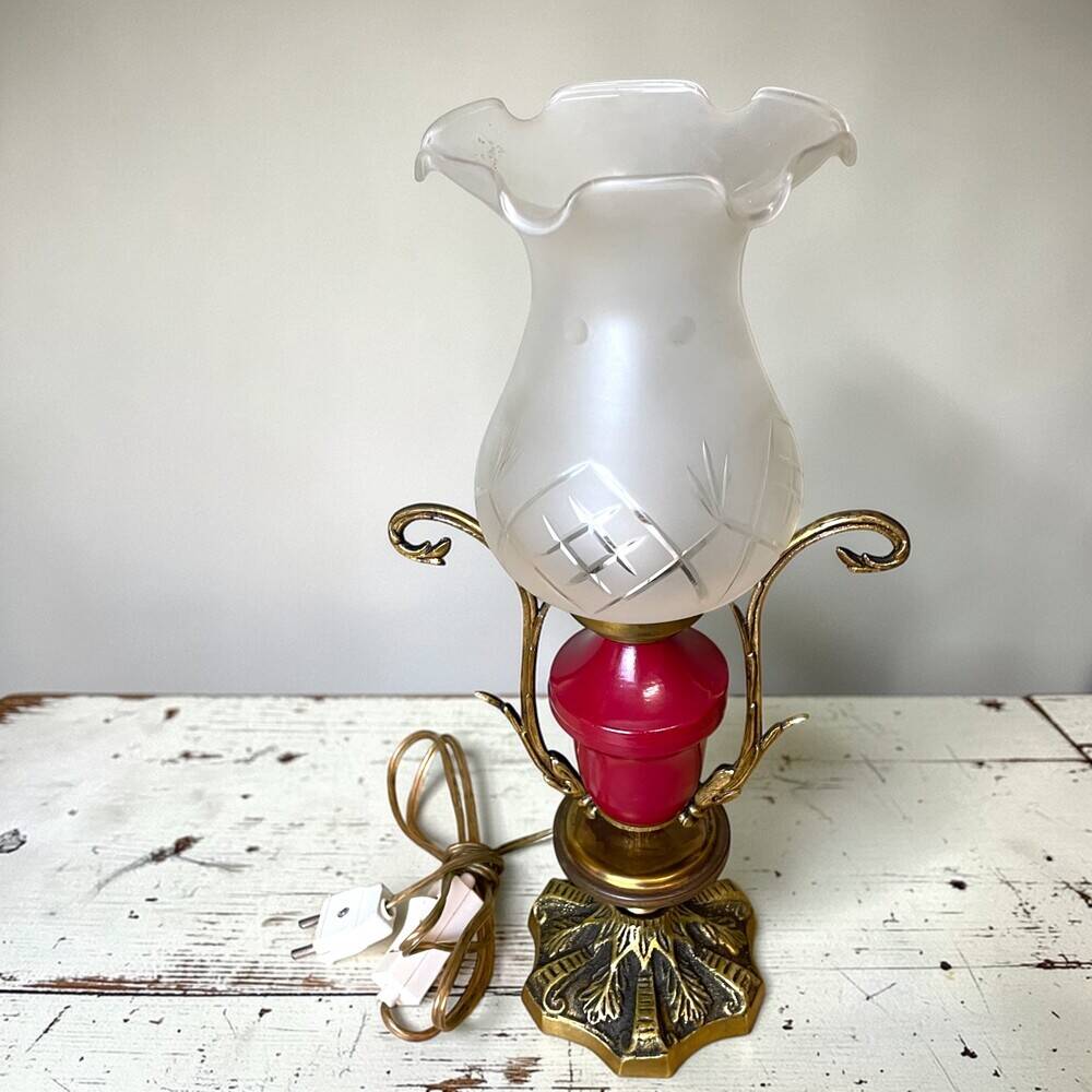 Romantic Regency table lamp