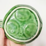 Salt and pepper shaker set with cabbages in slip