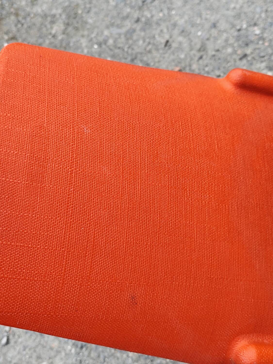 Pair of Fantasia Grosfillex shell chairs