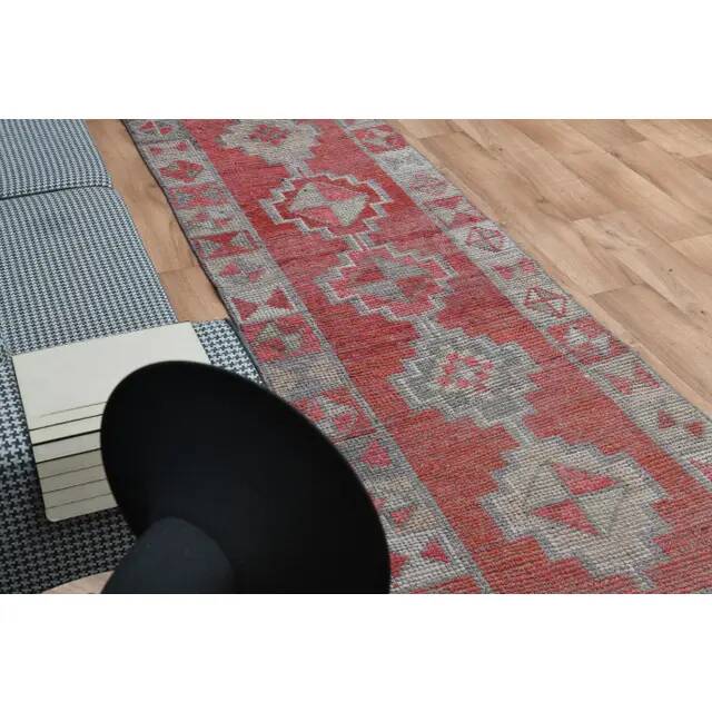 1970s Vintage Turkish Oushak Handmade Wool Cotton Pink Runner Rug 82x304