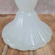 Bougeoir en opaline blanche vintage