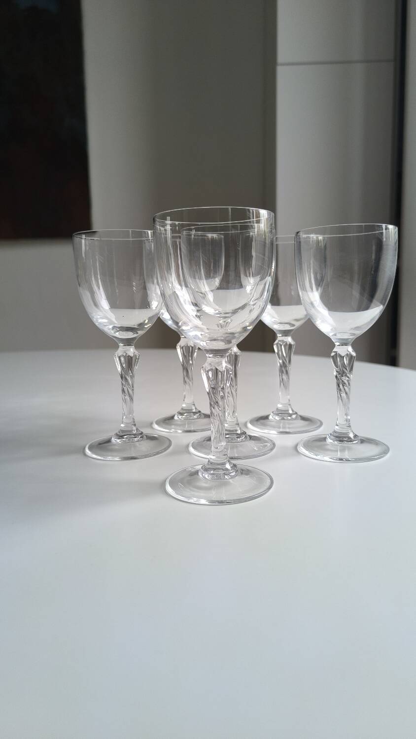 Set of 6 wine glasses