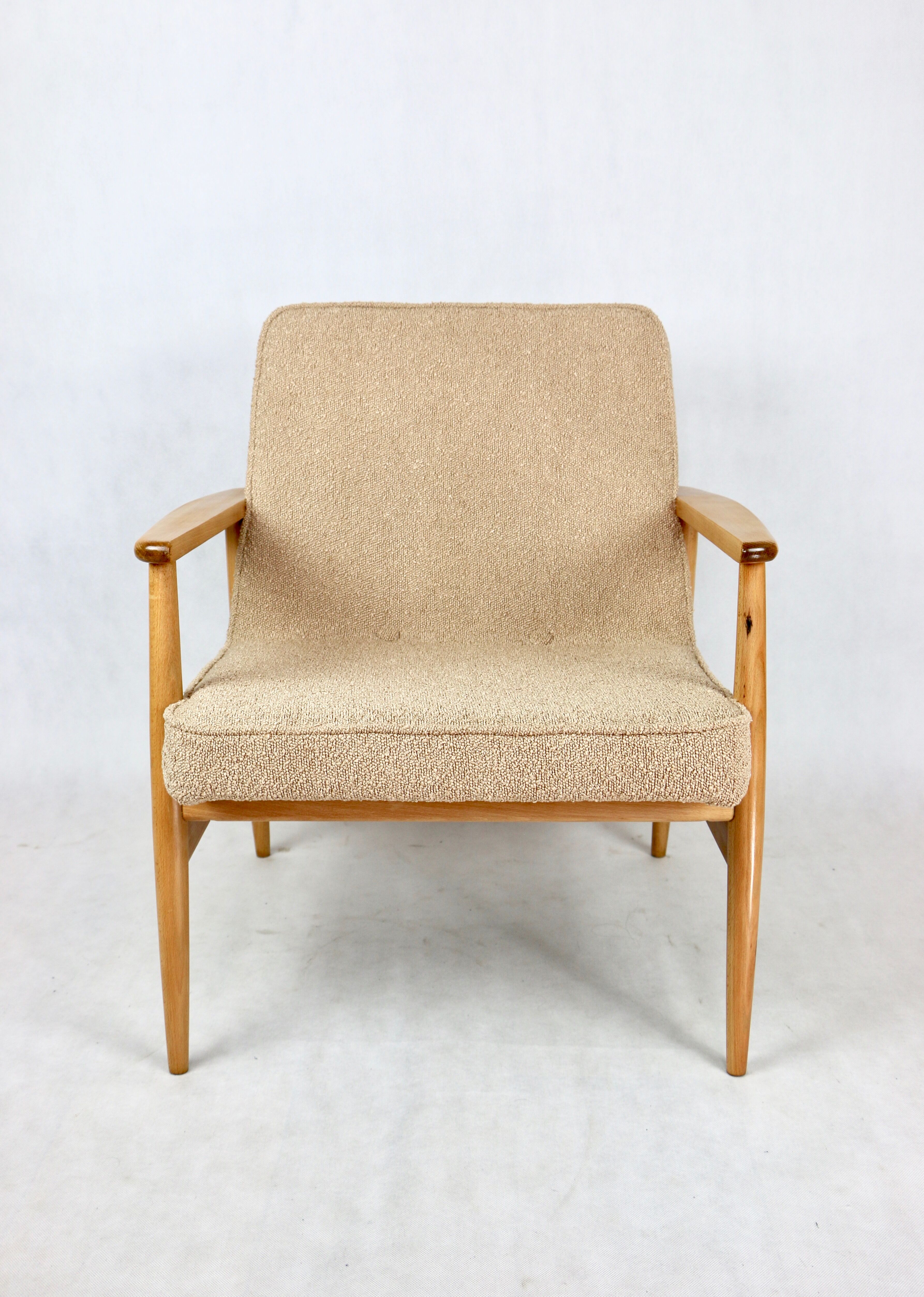 Beige boucle gfm63 lounge chair by J. Kedziorek, 1970s