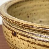 Mid-century modern British studio pottery bowl by Richard Batterham, 1960s.